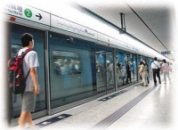 甩开呆板形象，15 位设计师将台北地铁大变身！