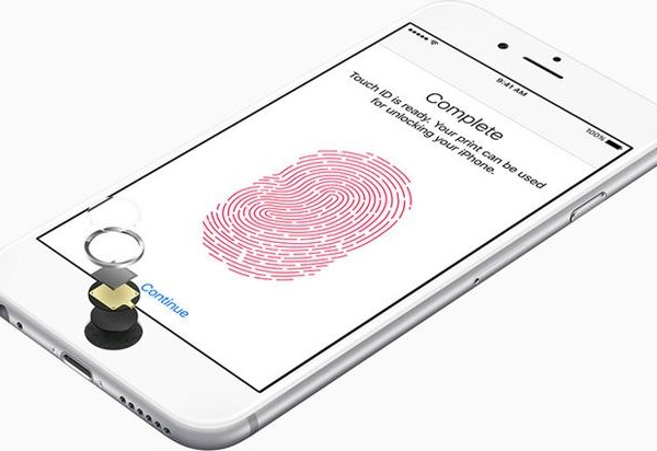苹果新专利曝光 未来iPhone可通过收集小偷指纹防盗