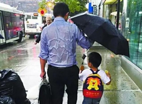 雨伞爸爸被代言 你的借势营销侵了权？